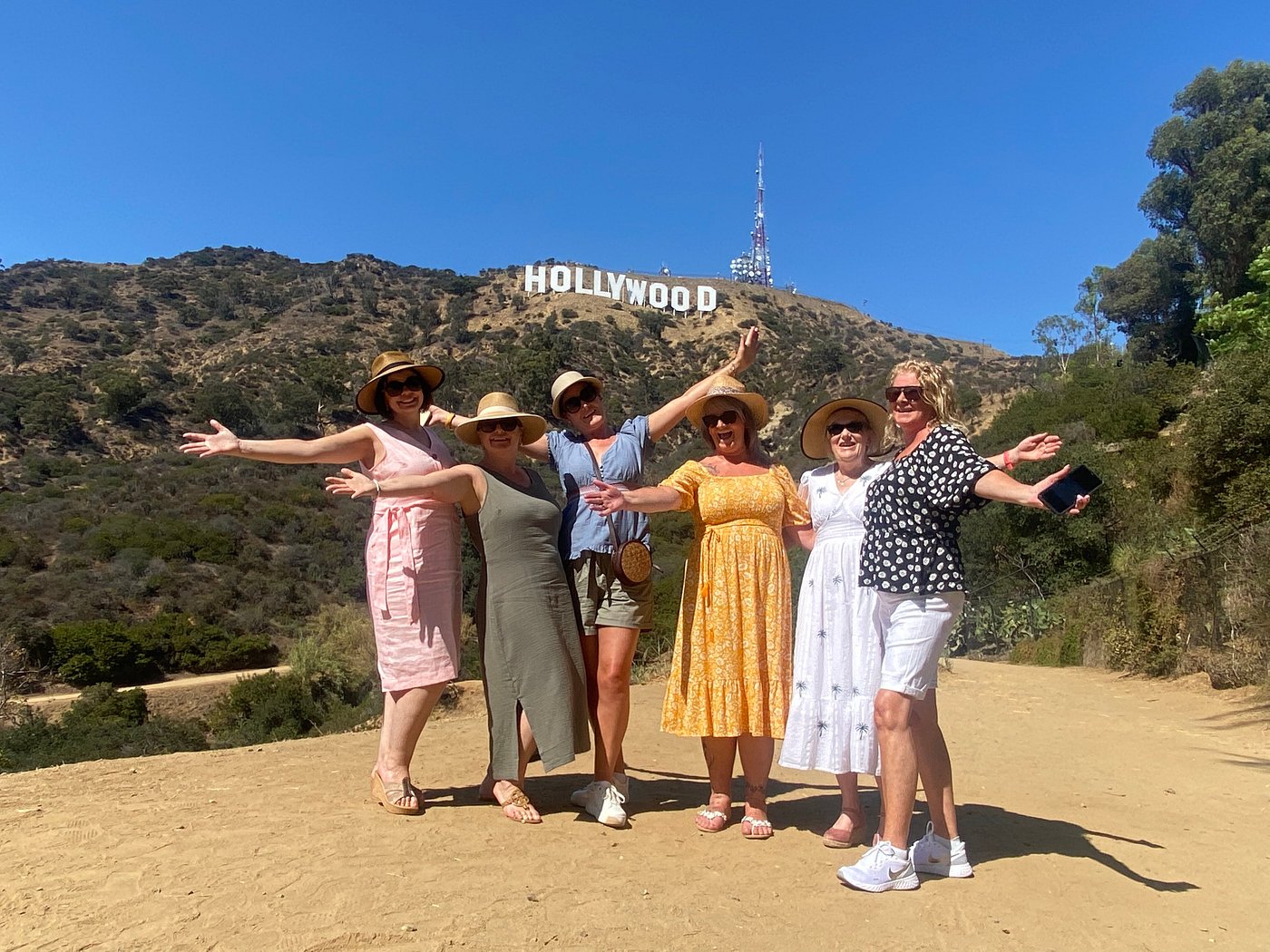Hollywood Sign 3hr Tour Los Angeles Bus Tour Family
