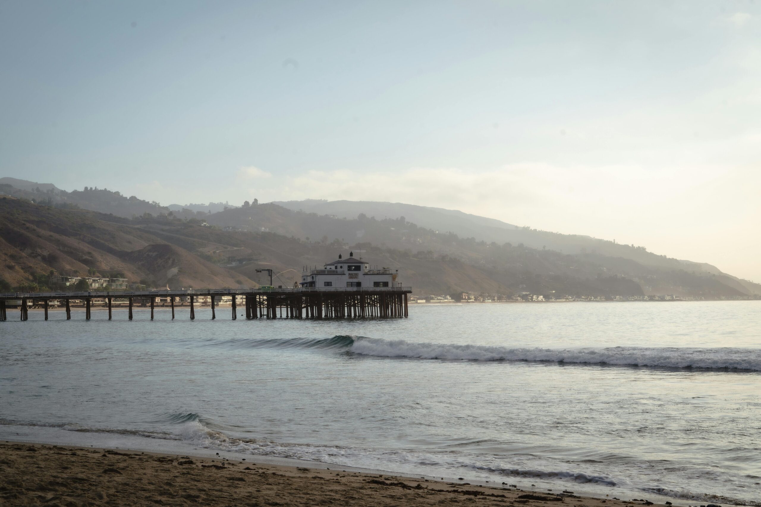 pexels-alohaphotostudio Malibu Beach Los Angeles Ocean